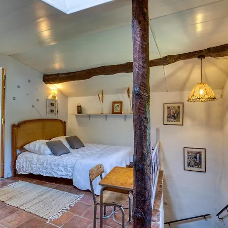 Maison De Village בית נופש La Tour-sur-Orb